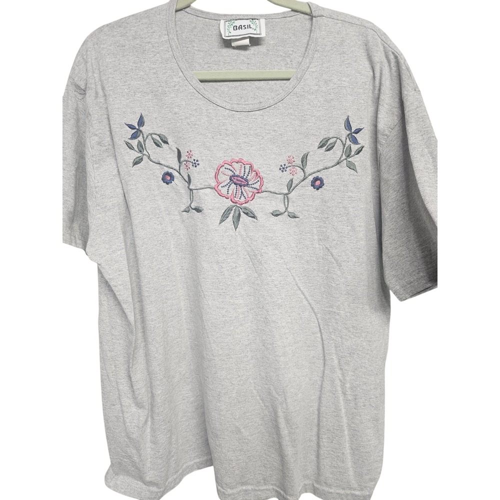 Basil Womens Heather Gray Floral Embroidered Short Sleeve T-Shirt Relaxed Fit